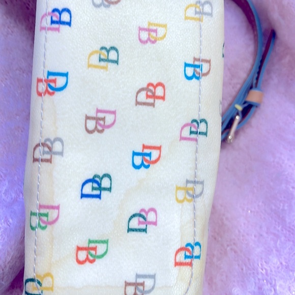 Dooney and Bourke Wallet and shoulder bag🙌💕!! - Picture 7 of 7